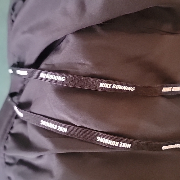 Nike Men's Running Shorts, size XL. Color Black with Grey swoosh - Picture 6 of 6